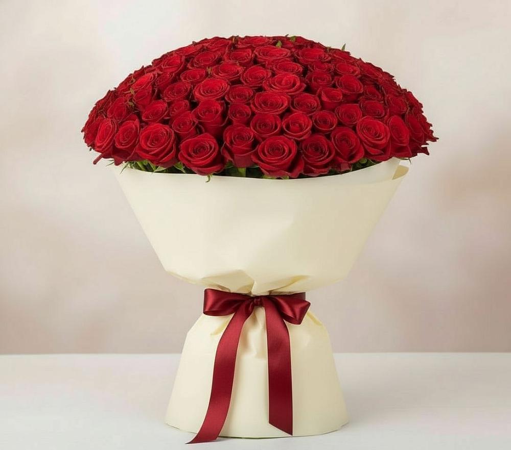 Букет 101 Красная роза Милано в Озерном