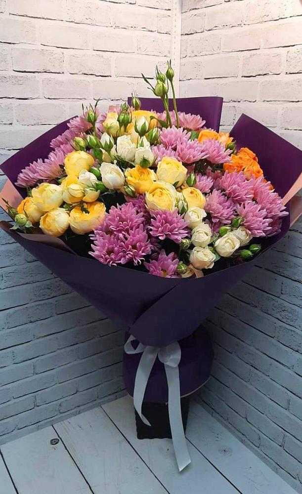Букет цветов из: Хризантемы и Розы в Озерном