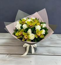 Букет цветов из:  Орхидеи и Розы в Озерном