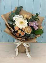 Букет цветов из:  Герберы и Хризантемы #REPLACE_PRED# Озерном