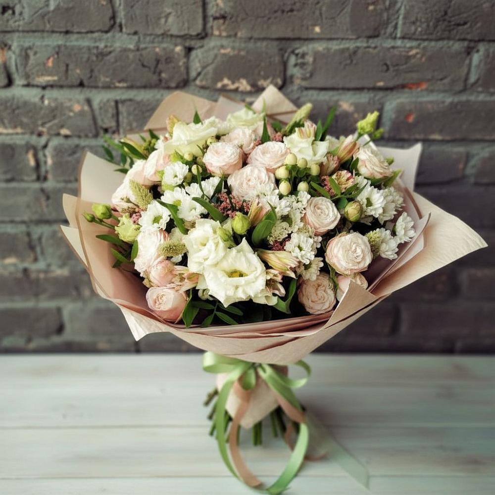 Букет цветов из: Альстромерии, Розы и Хризантемы в Озерном