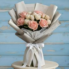 Букет цветов из:  Розы #REPLACE_PRED# Озерном