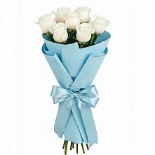 Букет 7 белых роз Проуд в Озерном