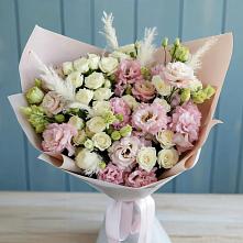 Букет цветов из:  Альстромерии и Розы #REPLACE_PRED# Озерном